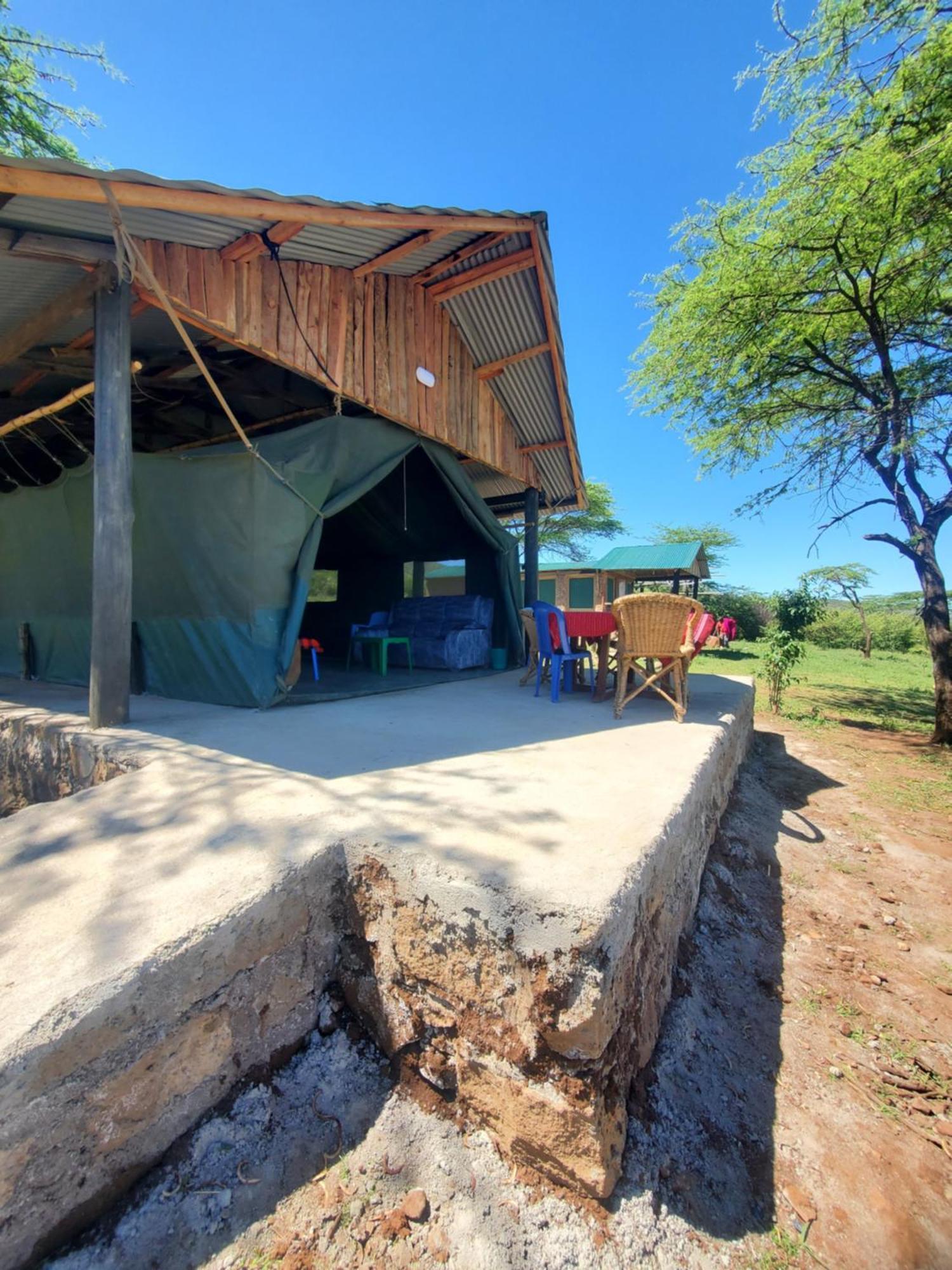 Semadep Safari Camp Bed and Breakfast Sekenani Exterior foto