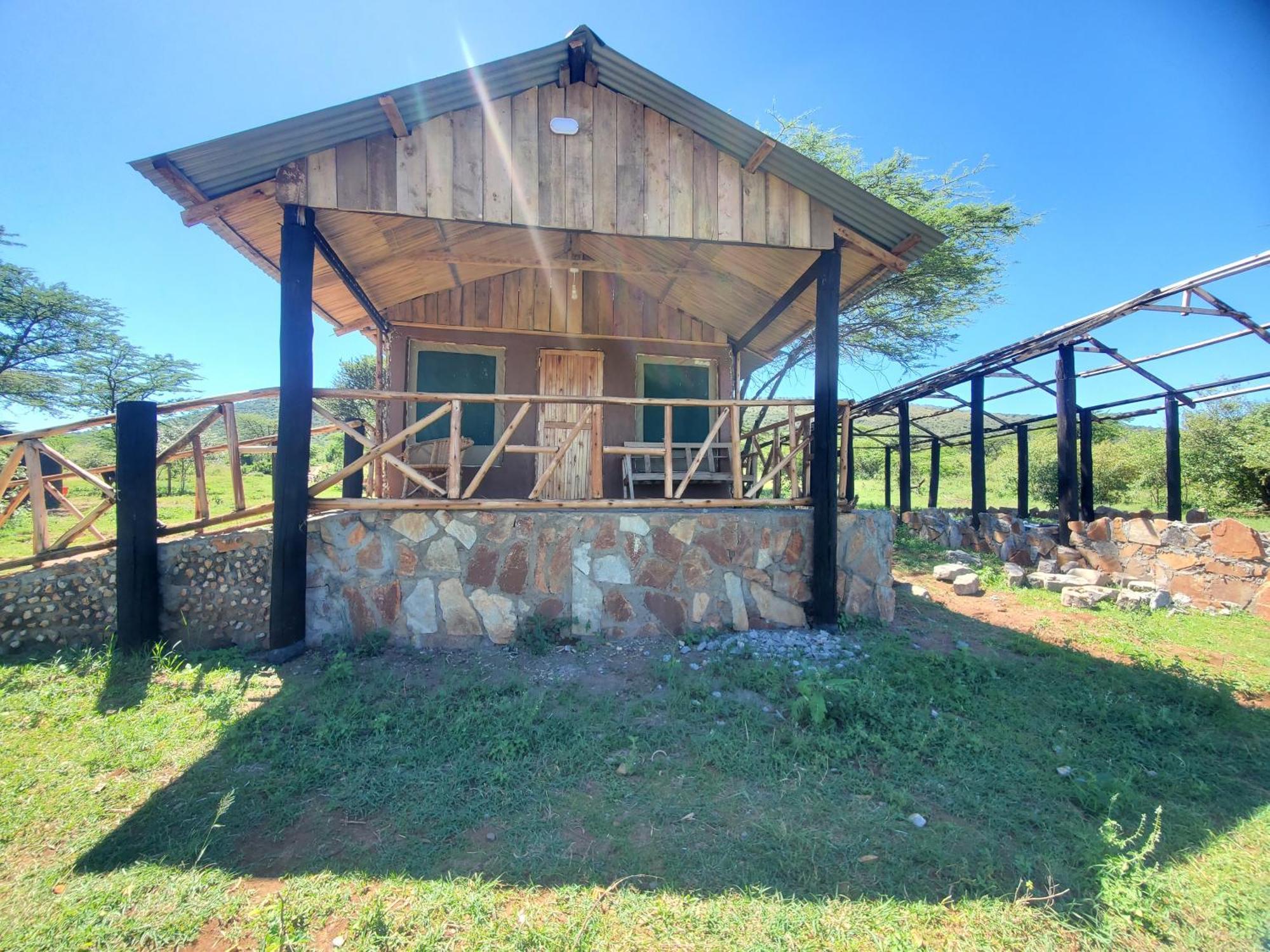 Semadep Safari Camp Bed and Breakfast Sekenani Exterior foto